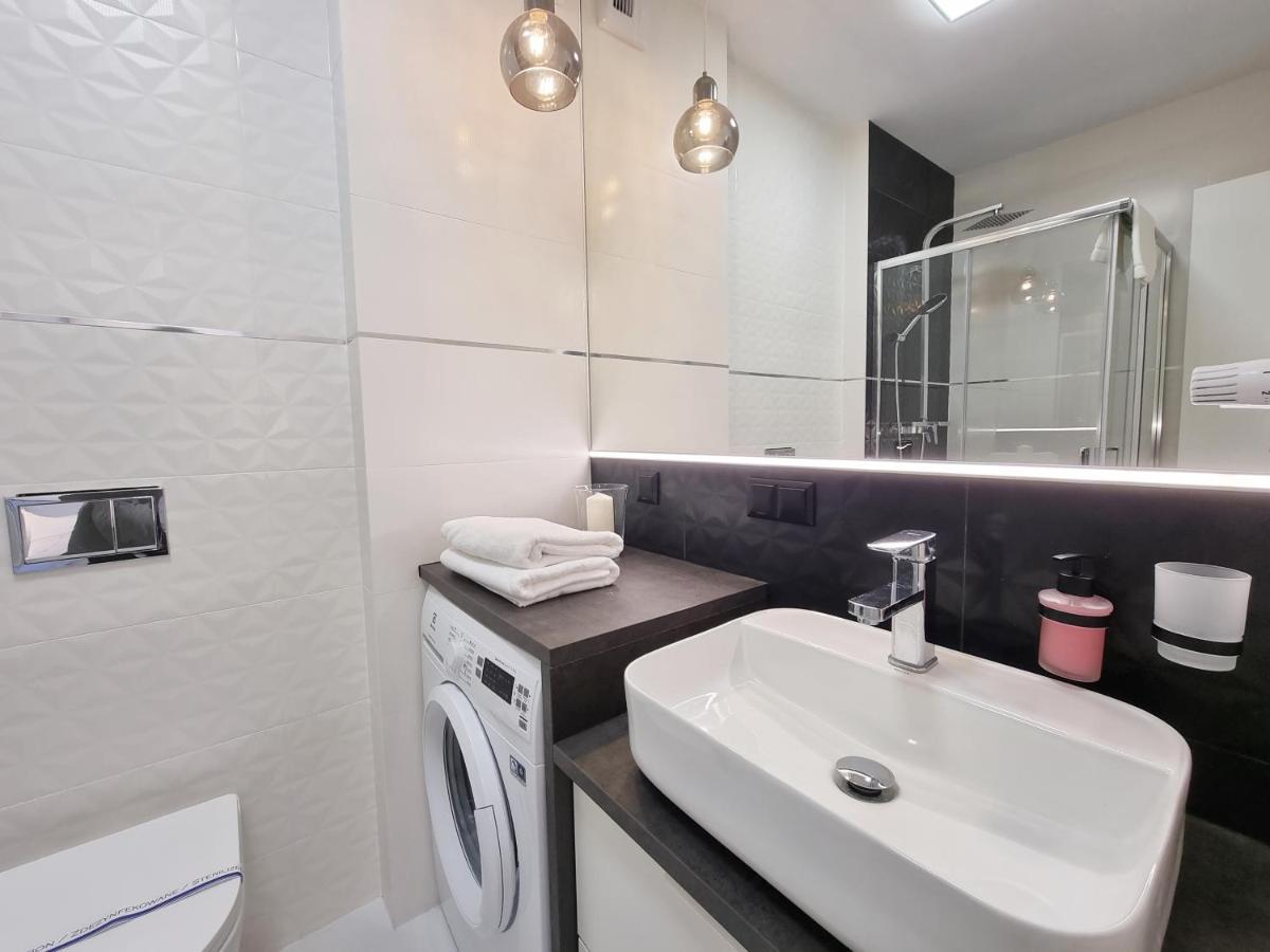Apartament Alabaster - Basen, Sauna, Jacuzzi, Silownia, Restauracja - 365Pam كولوبرزيغ المظهر الخارجي الصورة